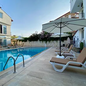 Cam Otel